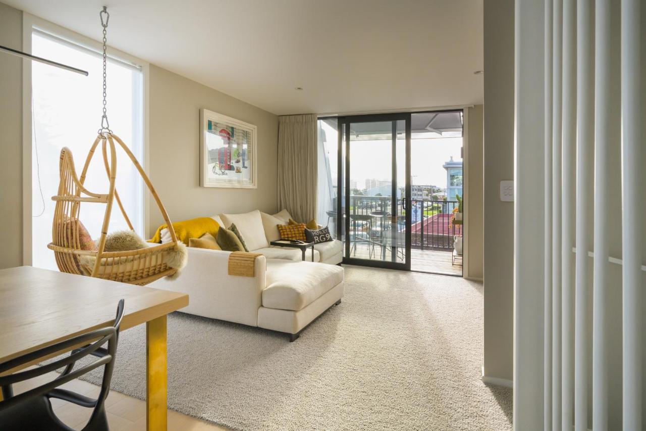 Downtown Mount Maunganui Apartment Exterior photo